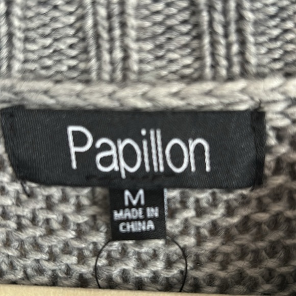 Papillon NWT Grey Cable Knit Sweater - Picture 2 of 7